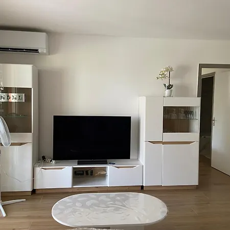 T2 Cannes - Calme -piscine - Proche Commodites * Mandelieu