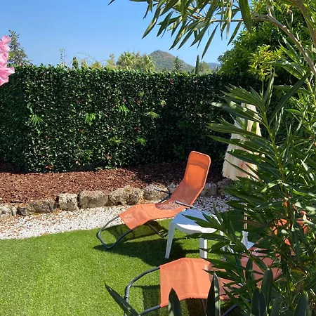 T2 Cannes - Calme -piscine - Proche Commodites Lägenhet *